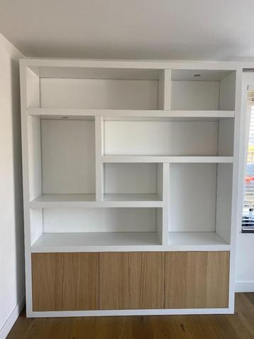 Actie kast | Vakkenkast | open vakkenkast Amsterdam beschikbaar voor biedingen