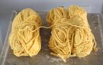 set van 3 bolletje gele wol, Ophalen of Verzenden, Zo goed als nieuw, Breien of Haken, Wol of Garen
