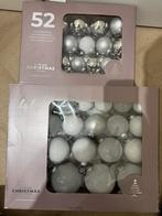 Christmas Tree Decorations, Ophalen