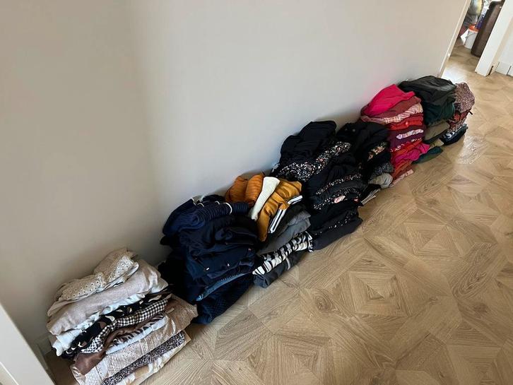 Zeer groot merkkleding pakket dames S-M 36-38-40, Kleding | Dames, Dames-kledingpakketten, Zo goed als nieuw, Maat 38/40 (M), Ophalen