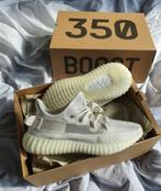 Yeezy Boost 350  - Maat 37,5, Kleding | Dames, Schoenen, Ophalen of Verzenden, Nieuw, Beige, Sneakers of Gympen