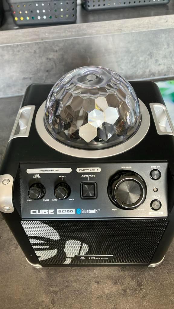 iDance Cube BC100 Bluetooth Speaker met Lichteffecten, Audio, Tv en Foto, Luidsprekers, Gebruikt, Overige typen, Minder dan 60 watt
