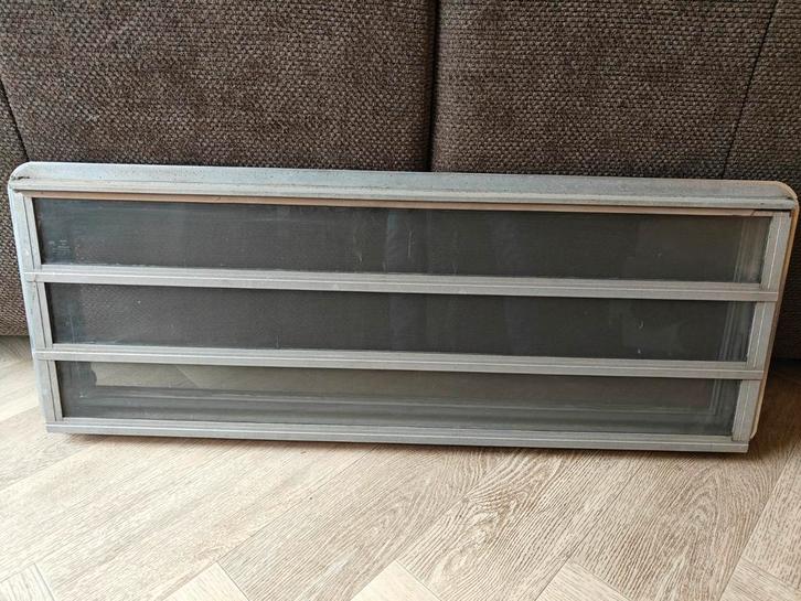 VW T2 Westfalia Jalouzieraam lamellenraam, Auto-onderdelen, Ruiten en Toebehoren, Oldtimer onderdelen, Overige automerken, Volkswagen