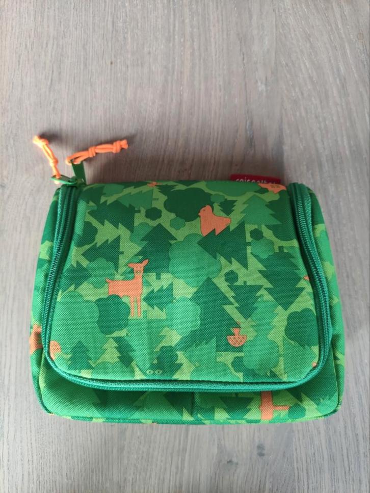 Reisenthel S Kids toilettas - 1.5 L - Groen met bosprint, Sieraden, Tassen en Uiterlijk, Toilettassen, Zo goed als nieuw, Heer of Dame