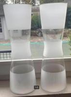 2x hoge 'gestreepte' vaas, helder mat glas; Ikea; 37 cm hoog, Huis en Inrichting, Woonaccessoires | Vazen, Overige kleuren, Ophalen of Verzenden