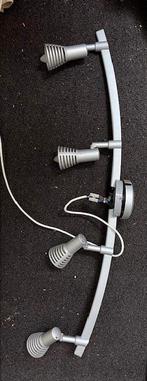 Plafondlamp 4 spots op stang, Ophalen, Gebruikt, Metaal of Aluminium, Plafondspot of Wandspot