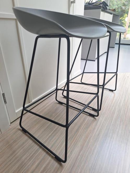 Hay AAS38 barkruk 65cm antraciet grijs met zwart onderstel, Huis en Inrichting, Barkrukken, Gebruikt, 60 tot 90 cm, Kunststof