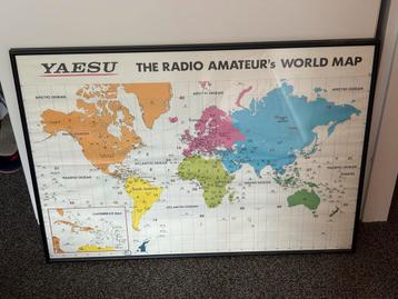 Yaesu Wereldkaart Radio Amateur - Ingelijst beschikbaar voor biedingen