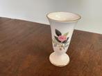 Vintage Wedgwood vaasje Hathaway roos, Ophalen of Verzenden, Zo goed als nieuw, Porselein, Overige typen