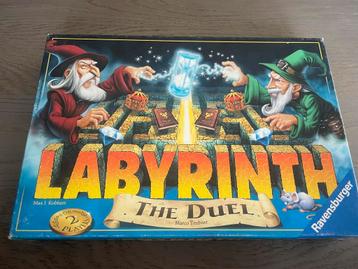 Labyrinth het duel beschikbaar voor biedingen