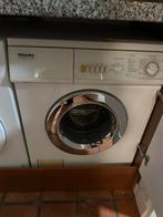Miele Wasmachine Novotronic W825 - Betrouwbaar en Duurzaam, Ophalen, 1200 tot 1600 toeren, Gebruikt, Minder dan 85 cm