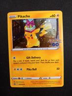 Pokemon Pikachu SWSH234 Black Star Promo NM, Hobby en Vrije tijd, Verzamelkaartspellen | Pokémon, Verzenden, Zo goed als nieuw