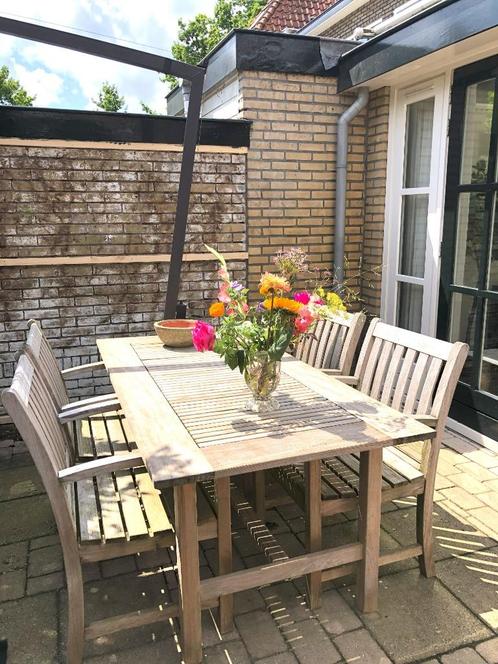 Tuinset met 4 stoelen van massief, vergrijsd teakhout, Tuin en Terras, Tuinsets en Loungesets, Gebruikt, Tuinset, Teakhout, 4 zitplaatsen