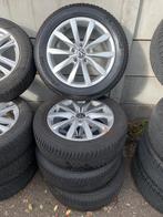 VW T-Roc winterset Michelin 215/55/17, Auto-onderdelen, Banden en Velgen, Ophalen, 215 mm, Banden en Velgen, 17 inch