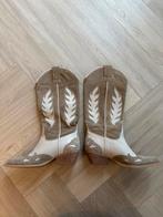 Sacha suede cowboylaarzen beige maat 38, Kleding | Dames, Hoge laarzen, Beige, Ophalen of Verzenden, Zo goed als nieuw