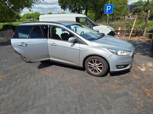 Ford Focus 1.0 Ecoboost 125pk 2017 Grijs, Auto's, Ford, Particulier, Focus, Benzine, A, Stationwagon, Handgeschakeld, Origineel Nederlands