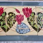 14 unieke art nouveau randtegels met rode bloem 245cm