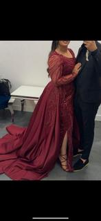 Henna jurk, Onbekend, Ophalen, Gedragen, Rood