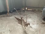 Antieke paardenploeg, Ophalen