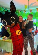 Te huur bing mascotte, Eén persoon