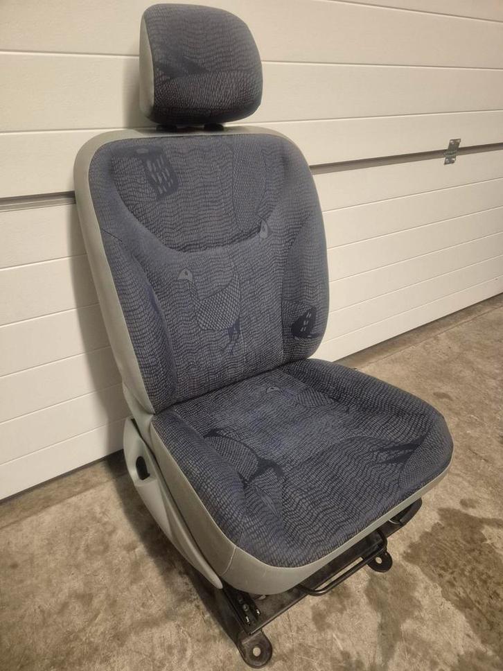 RENAULT TRAFIC / OPEL VIVARO BIJRIJDERSSTOEL / STOEL, Auto-onderdelen, Interieur en Bekleding, Opel, Renault, Nieuw, Ophalen