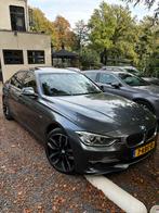 BMW 3-Serie 1.6 320I 125KW EDE Grijs Zuinig, Auto's, Achterwielaandrijving, 4 cilinders, 75 €/maand, Handgeschakeld