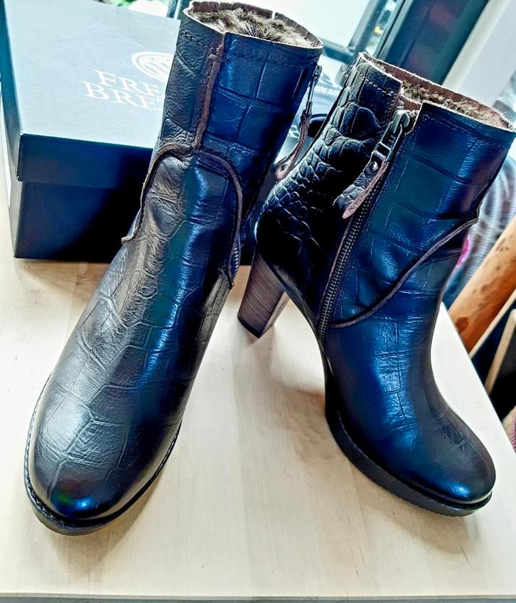 Nieuw Fred De La Bretoniere: bont, leer, croco print. Mt. 40, Kleding | Dames, Schoenen, Nieuw, Bruin, Ophalen