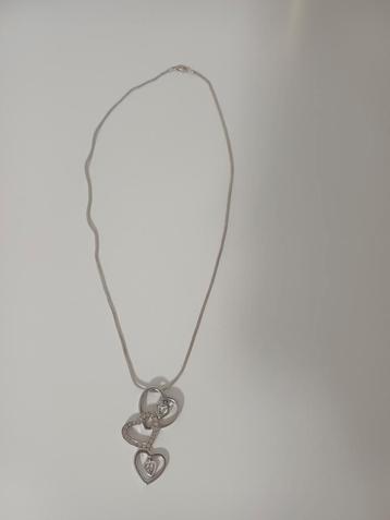 Zilveren Ketting met Hartjes Hanger beschikbaar voor biedingen