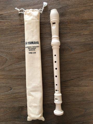 Blokfluit beschikbaar voor biedingen