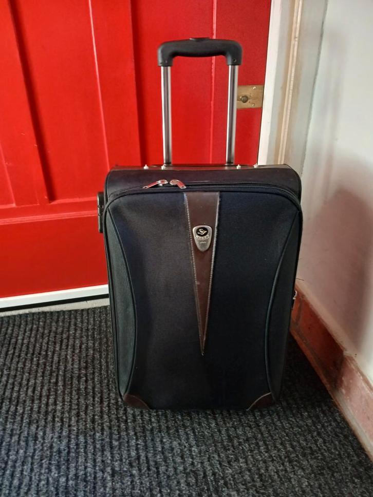 Reiskoffer met wieltjes, Sieraden, Tassen en Uiterlijk, Koffers, Gebruikt, Overige materialen, 50 tot 60 cm, 35 tot 45 cm, Slot