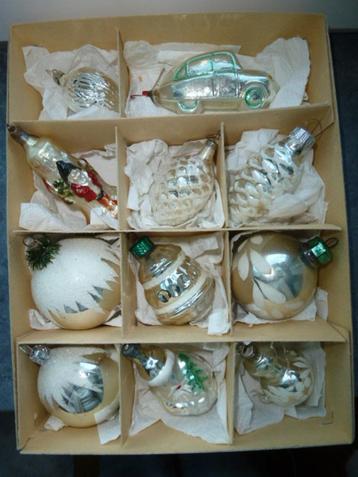 oude glazen kerstballen auto, koffiekan, dennenappel ... beschikbaar voor biedingen