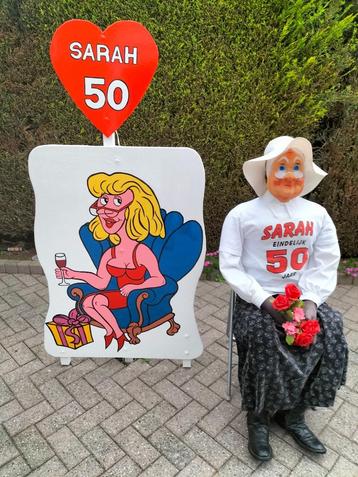 50 Sarah pop met feestbord / verjaardag tuinversiering beschikbaar voor biedingen
