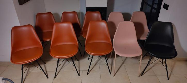 10 eetkamer stoelen oranje roze en zwart voor leuke prijs, Huis en Inrichting, Stoelen, Gebruikt, Vijf, Zes of meer stoelen, Overige kleuren