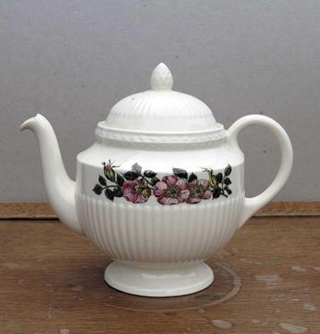 Wedgwood Briar Rose Theepot beschikbaar voor biedingen