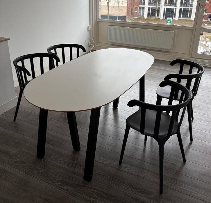 Eettafel met 4 stoelen (IKEA), Huis en Inrichting, Tafels | Eettafels, Zo goed als nieuw, 50 tot 100 cm, 150 tot 200 cm, Vier personen