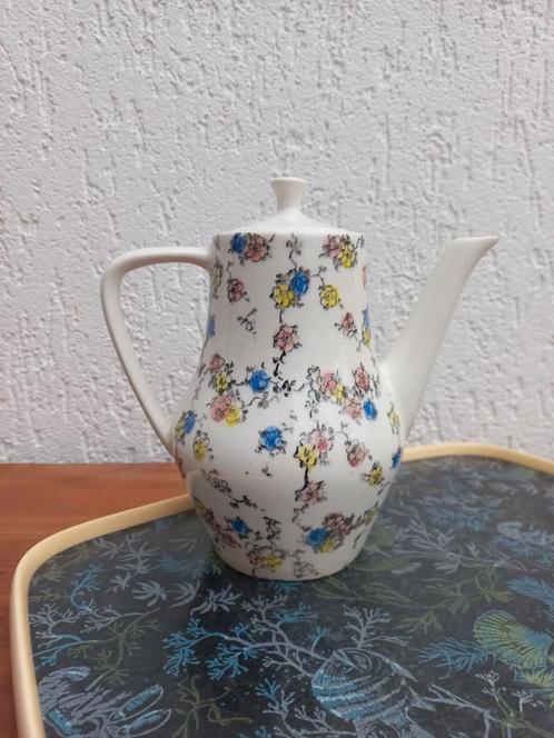 Vintage theepot. Retro keramiek. Fifties, Antiek en Kunst, Antiek | Servies los, Ophalen of Verzenden