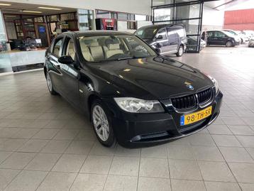 Bmw 3-serie 318i Business Line beschikbaar voor biedingen