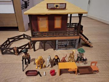 Playmobil 4826 Verzorgingspost Safari beschikbaar voor biedingen