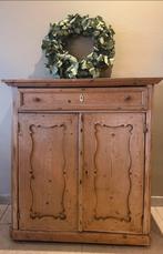 Oude grenen Kast met Lade en Deuren, Antiek en Kunst, Antiek | Meubels | Kasten, Ophalen of Verzenden