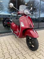 Vespa GTS 125 2019 | A1 | incl. bijhorende koffer, Fietsen en Brommers, Scooters | Overige merken, Ophalen, Zo goed als nieuw