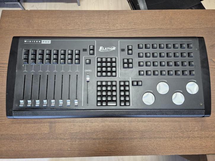 Elation Midicon PRO met motorfaders, Muziek en Instrumenten, Licht en Laser, Gebruikt, Overige typen, Ophalen of Verzenden