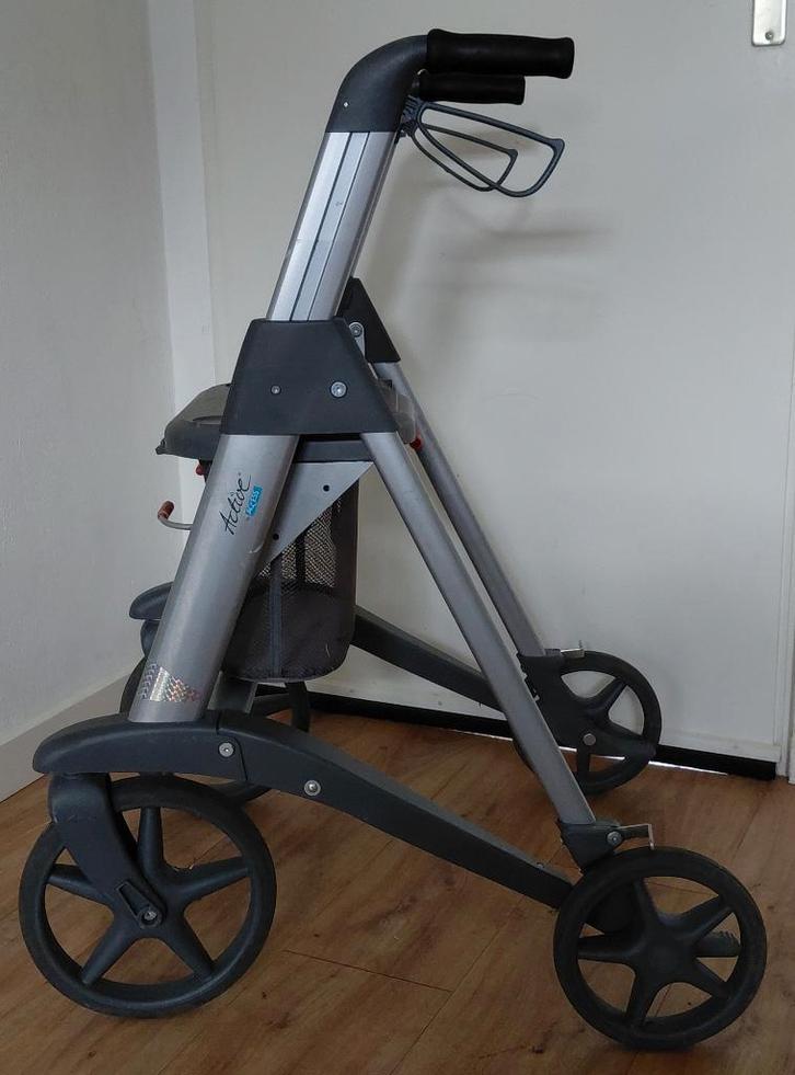Rollator Anwb Active Access  +  Boodschappen netje  (9.2 kg), Diversen, Rollators, Gebruikt, Opvouwbaar, Ophalen