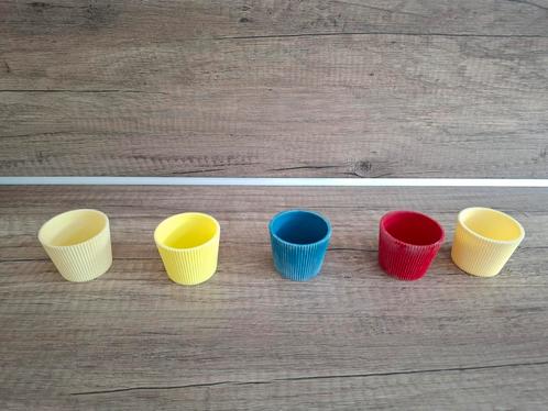 Turkstra 5 vintage melamine eierdopjes met ribbelrand pastel, Antiek en Kunst, Antiek | Keukenbenodigdheden, Ophalen of Verzenden