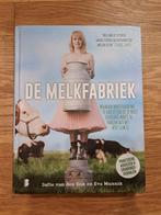 Boek De Melkfabriek, Sofie van den Enk, Boeken, Zwangerschap en Opvoeding, Ophalen of Verzenden, Sofie van den Enk, Zo goed als nieuw