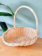 Vintage rotan draagmand plukmand strooimand, Huis en Inrichting, Woonaccessoires | Schalen en Manden, Ophalen of Verzenden, Gebruikt