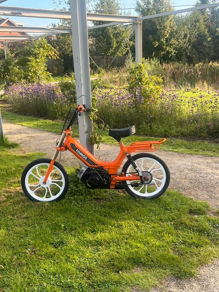 Tomos a35 65cc, Fietsen en Brommers, Brommers | Tomos, Zo goed als nieuw, Standard, Maximaal 45 km/u, Ophalen