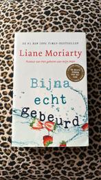 Liane Moriarty - Bijna echt gebeurd, Ophalen of Verzenden, Zo goed als nieuw, Nederland, Liane Moriarty
