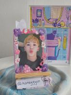 kpop photocard + toploader monsta x wonho, Verzenden, Zo goed als nieuw, Foto of Kaart