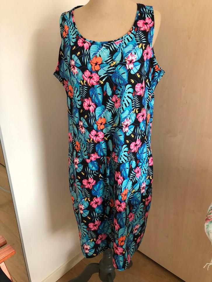 Zomerjurk van Norah, Kleding | Dames, Jurken, Zo goed als nieuw, Maat 42/44 (L), Onder de knie, Ophalen of Verzenden