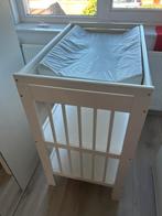 IKEA Commode met kussen, Gebruikt, Minder dan 75 cm, Ophalen of Verzenden, Opstaande rand
